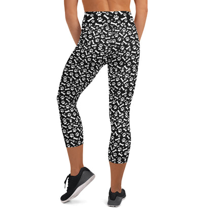 Black and White Yoga Capri Leggings